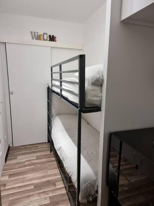 La Plage Vous Appartient - Studio Cabine Vue Mer Apartment แซ็ต ภายนอก รูปภาพ