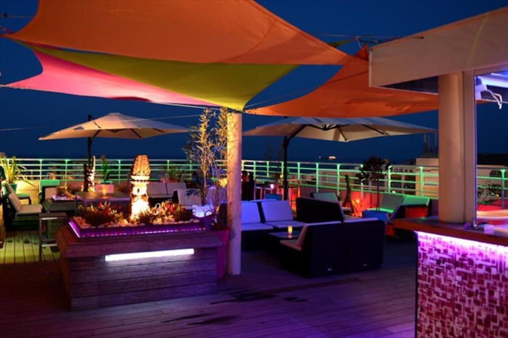 La Plage Vous Appartient - Studio Cabine Vue Mer Apartment แซ็ต ภายนอก รูปภาพ